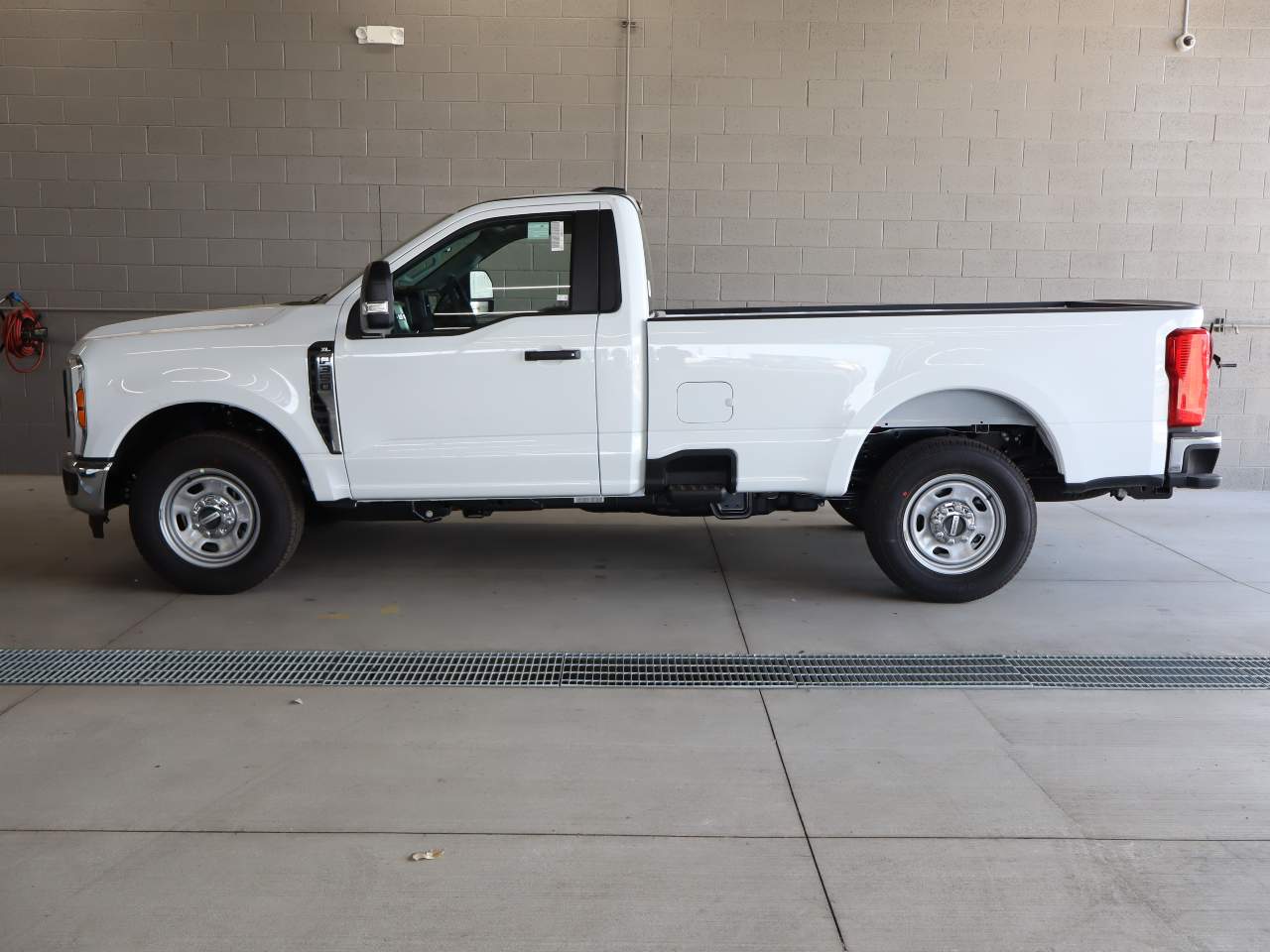 2026 Ford F-350 Super Duty SRW XL