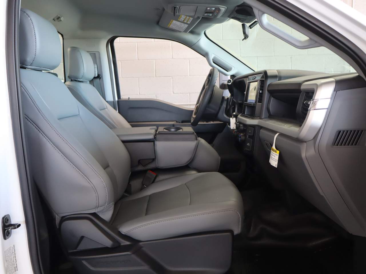 2025 Ford F-350 Super Duty XL - Photo 32