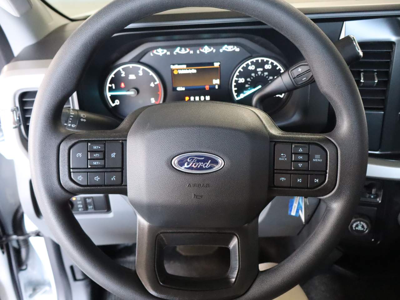 2025 Ford F-350 Super Duty XL - Photo 20