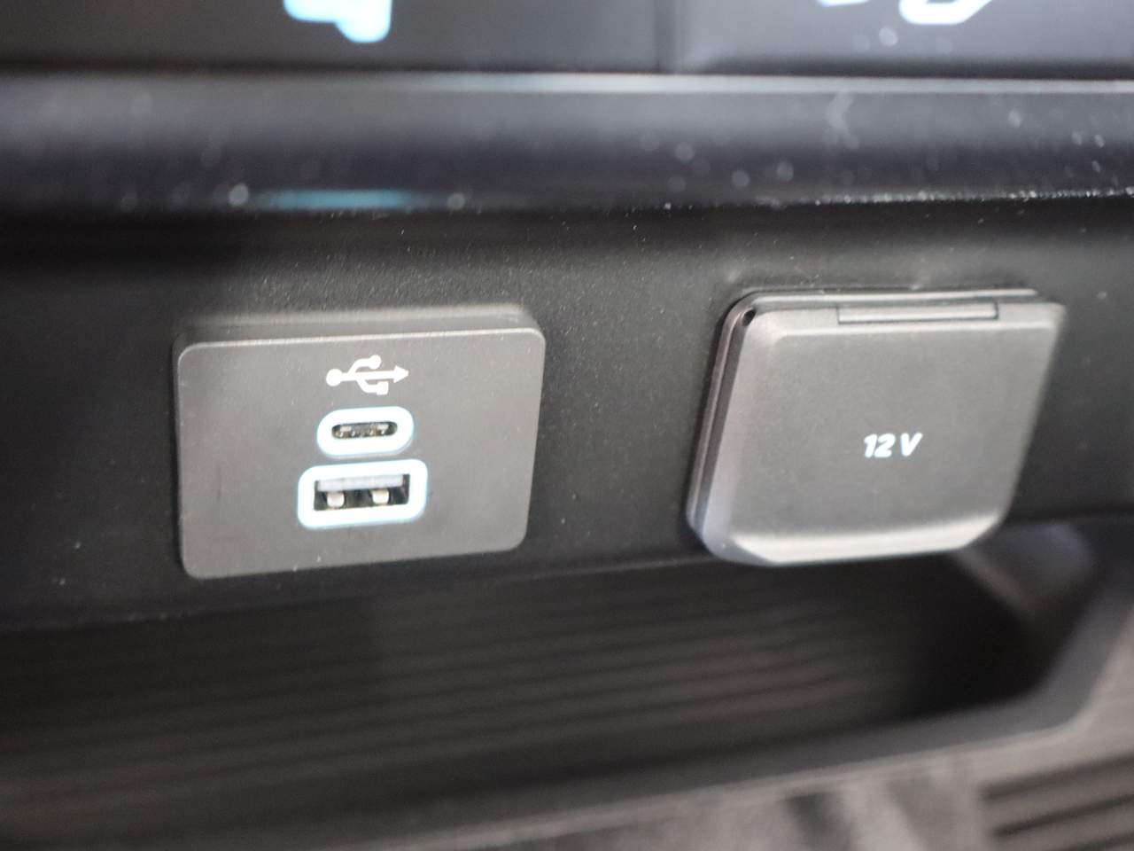 2025 Ford F-350 Super Duty XL - Photo 30