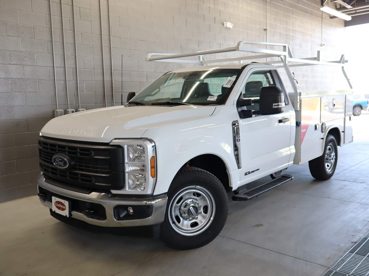 2025 Ford F-350 Super Duty SRW XL