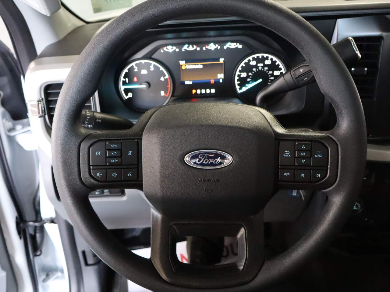 2025 Ford F-350 Super Duty XL - Photo 22