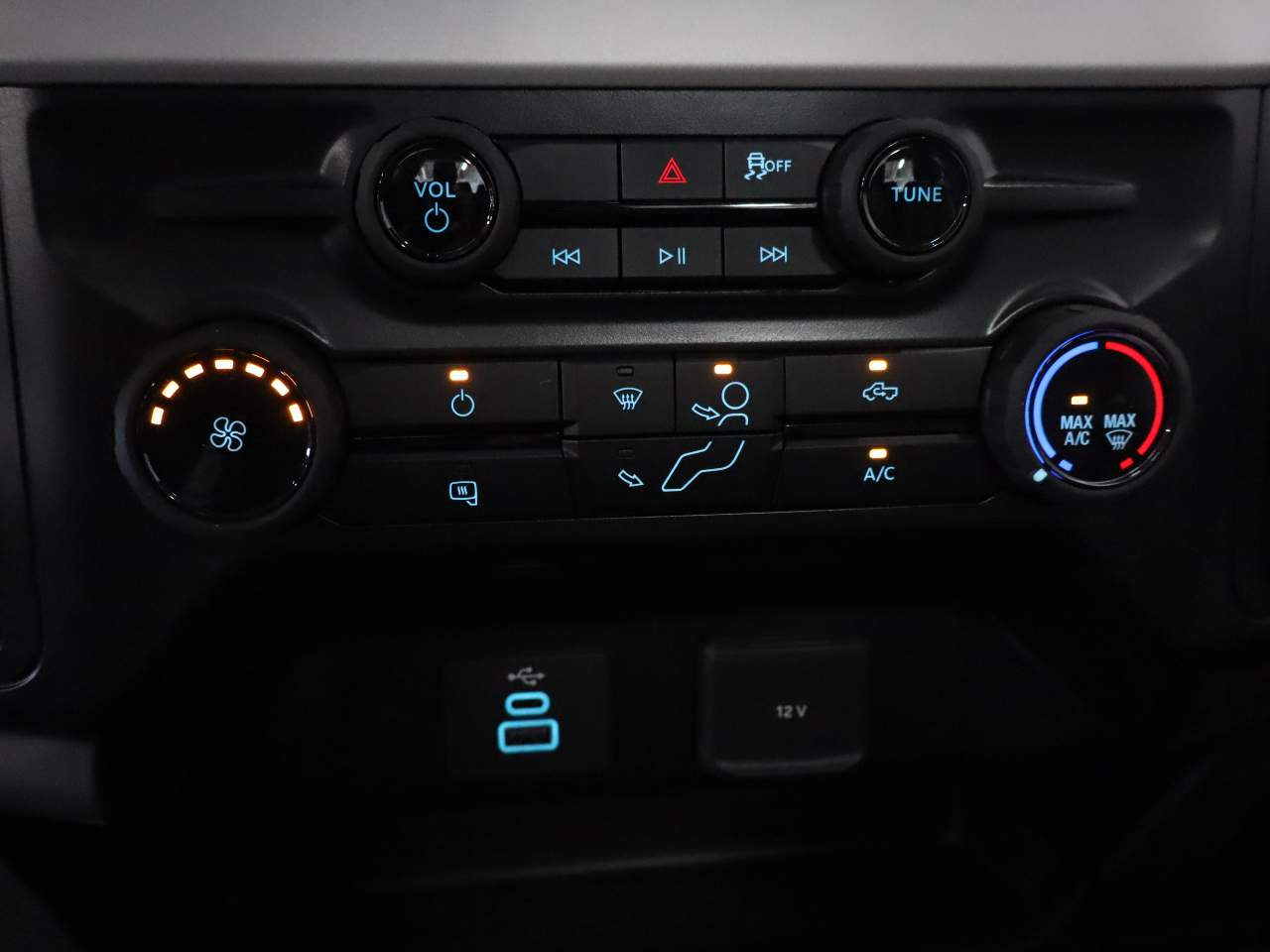 2025 Ford F-350 Super Duty XL - Photo 27