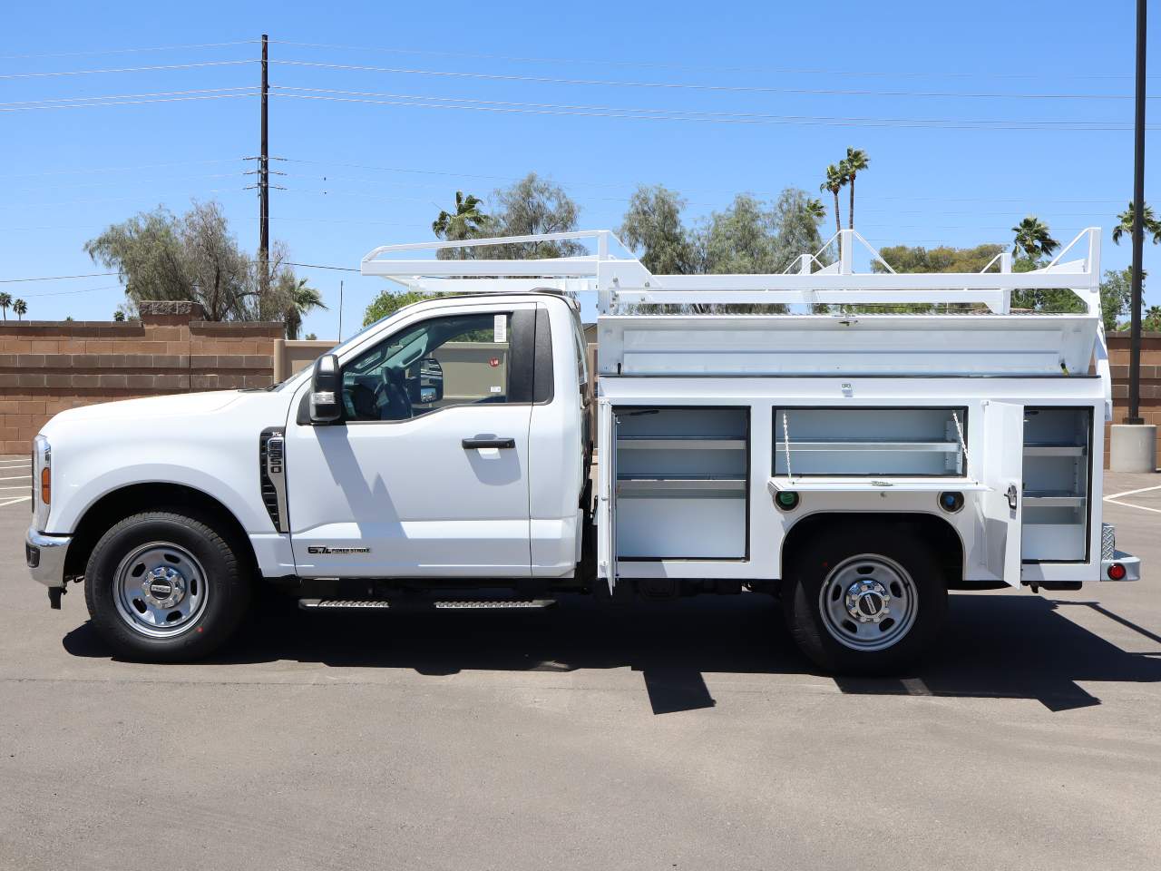 2025 Ford F-350 Super Duty XL - Photo 7