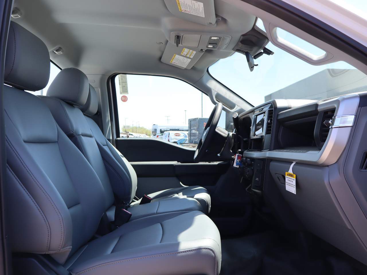 2025 Ford F-350 Super Duty XL - Photo 22