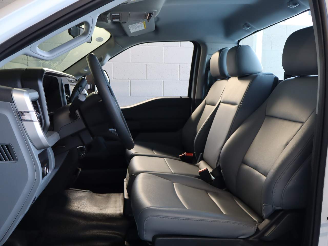 2025 Ford F-350 Super Duty XL - Photo 21