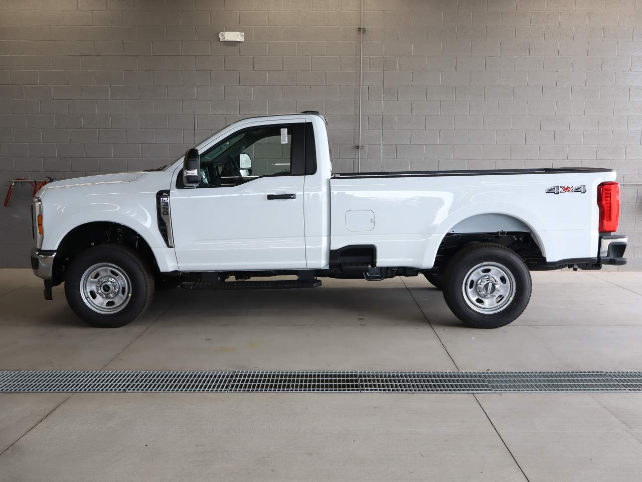 2026 Ford F-350 Super Duty SRW XL