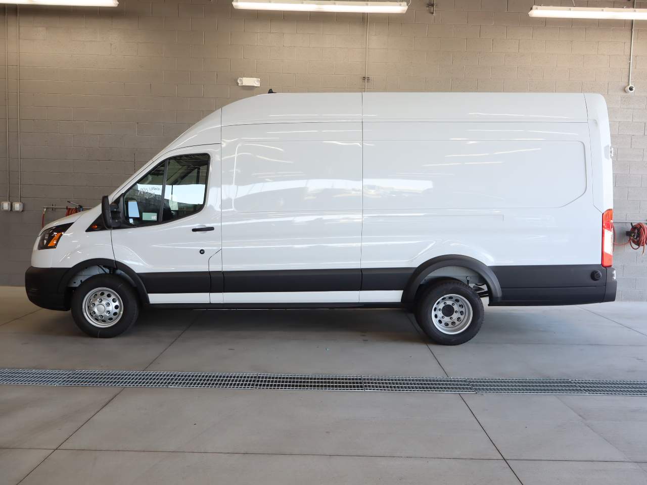 2025 Ford Transit 350 HD