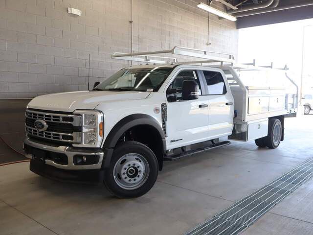 2025 Ford F-450 Super Duty Crew Cab