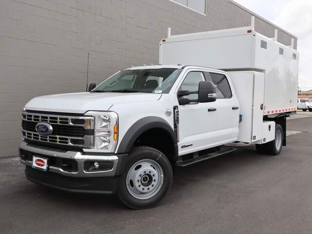 2025 Ford F-450 Super Duty Crew Cab