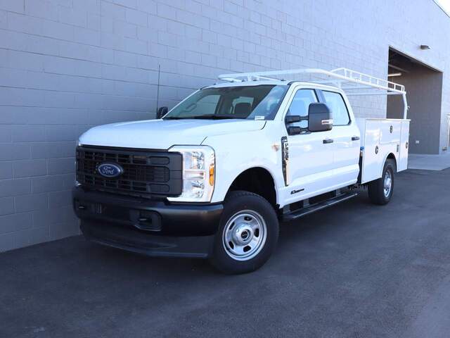 2024 Ford F-350 Super Duty Crew Cab Crew Cab