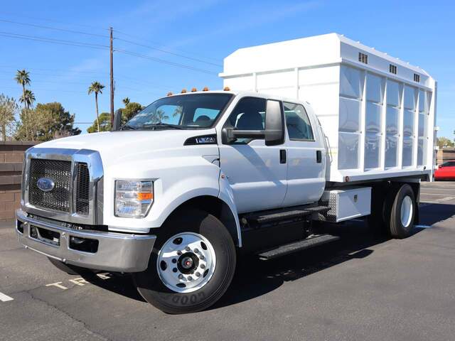 2024 Ford F-650 Super Duty Crew Cab