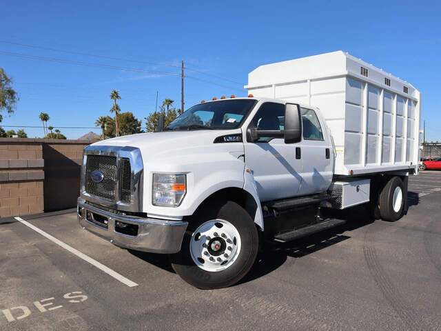 2024 Ford F-650 Super Duty Crew Cab