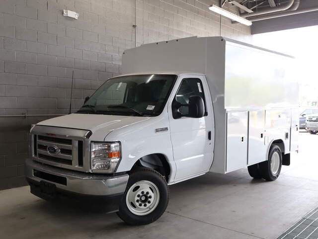 2025 Ford E-Series
