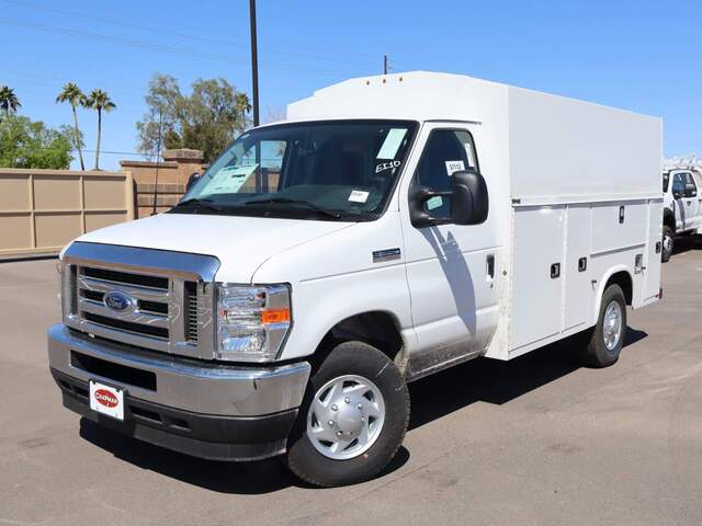 2025 Ford E-Series