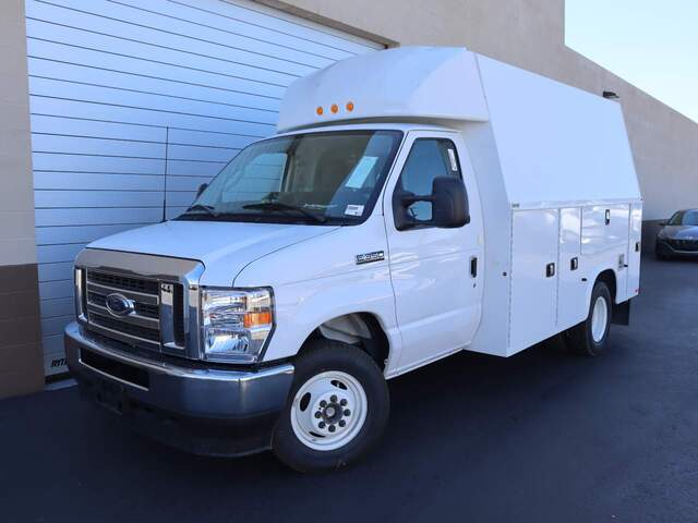 2025 Ford E-Series