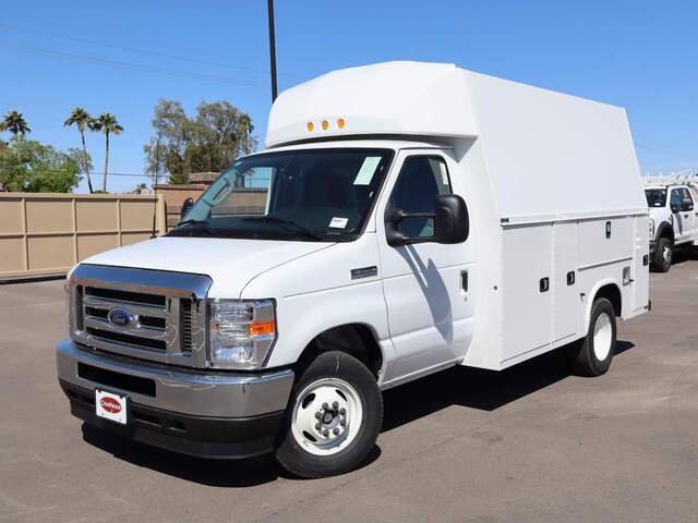 2025 Ford E-Series