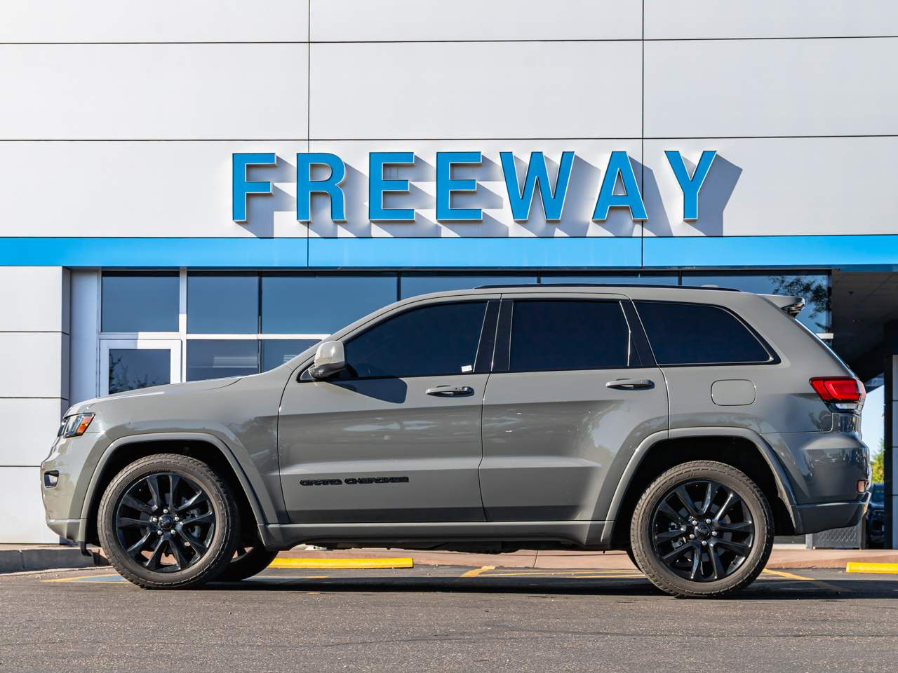2020 Jeep Grand Cherokee Altitude