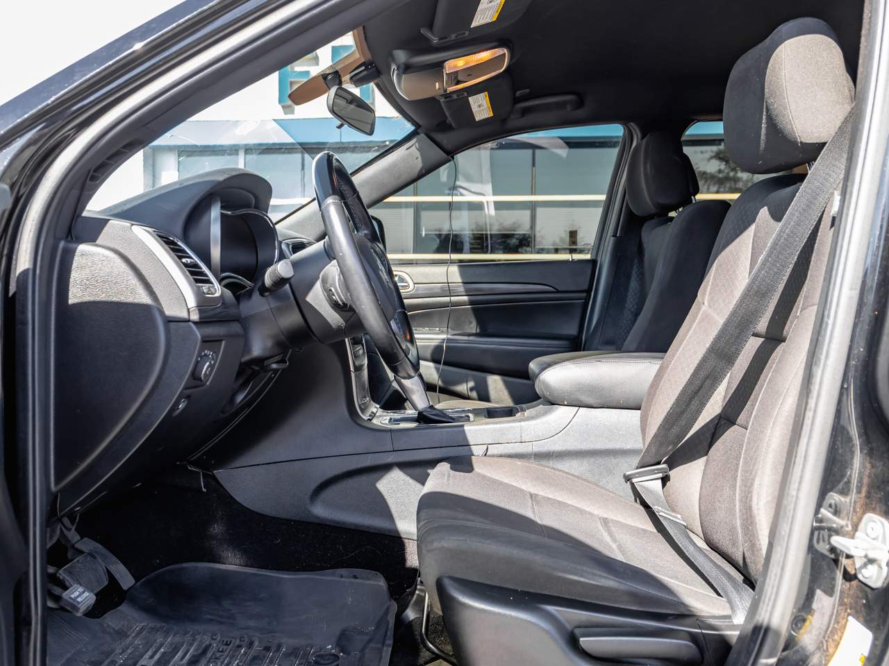2020 Jeep Grand Cherokee Laredo - Photo 7
