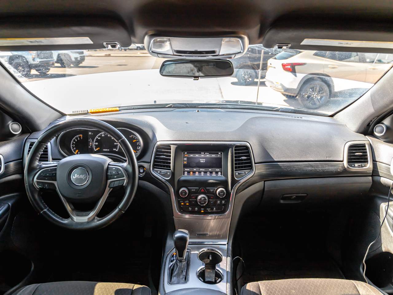 2020 Jeep Grand Cherokee Laredo - Photo 10