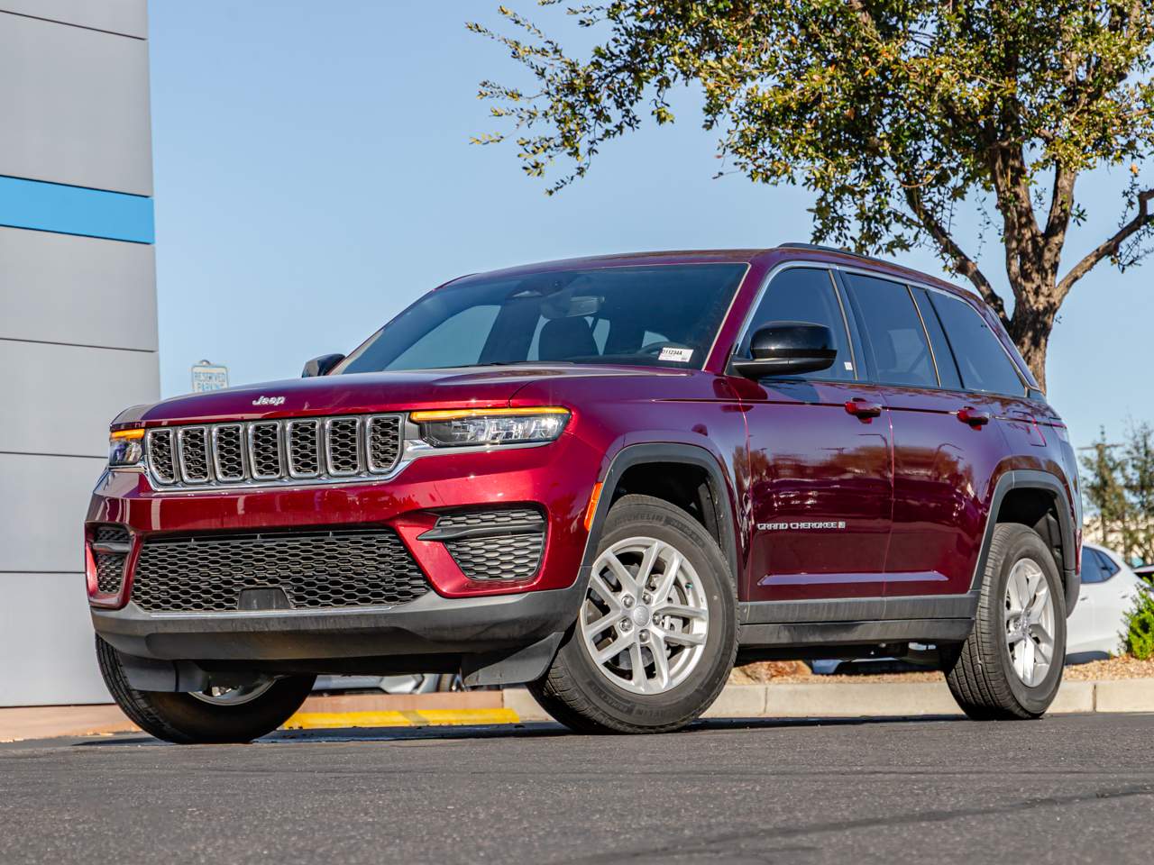 2024 Jeep Grand Cherokee Laredo