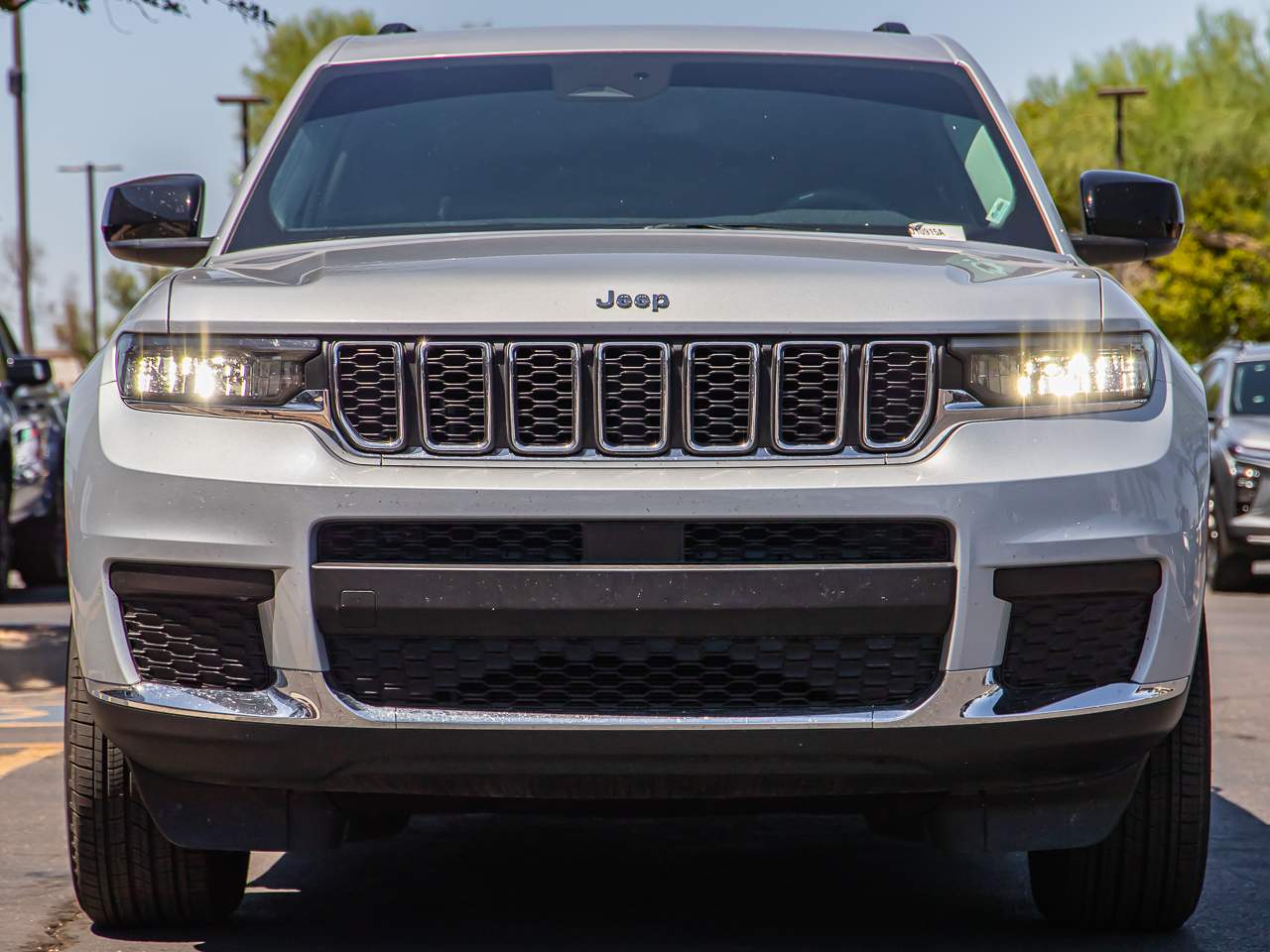 2024 Jeep Grand Cherokee L Laredo