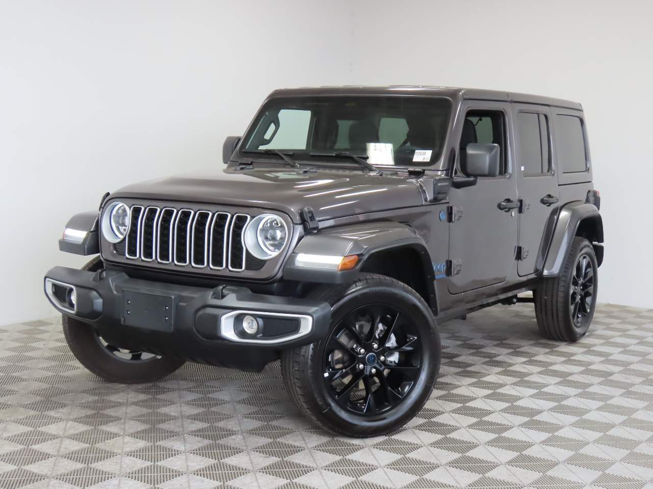 2025 Jeep Wrangler Sahara 4xe