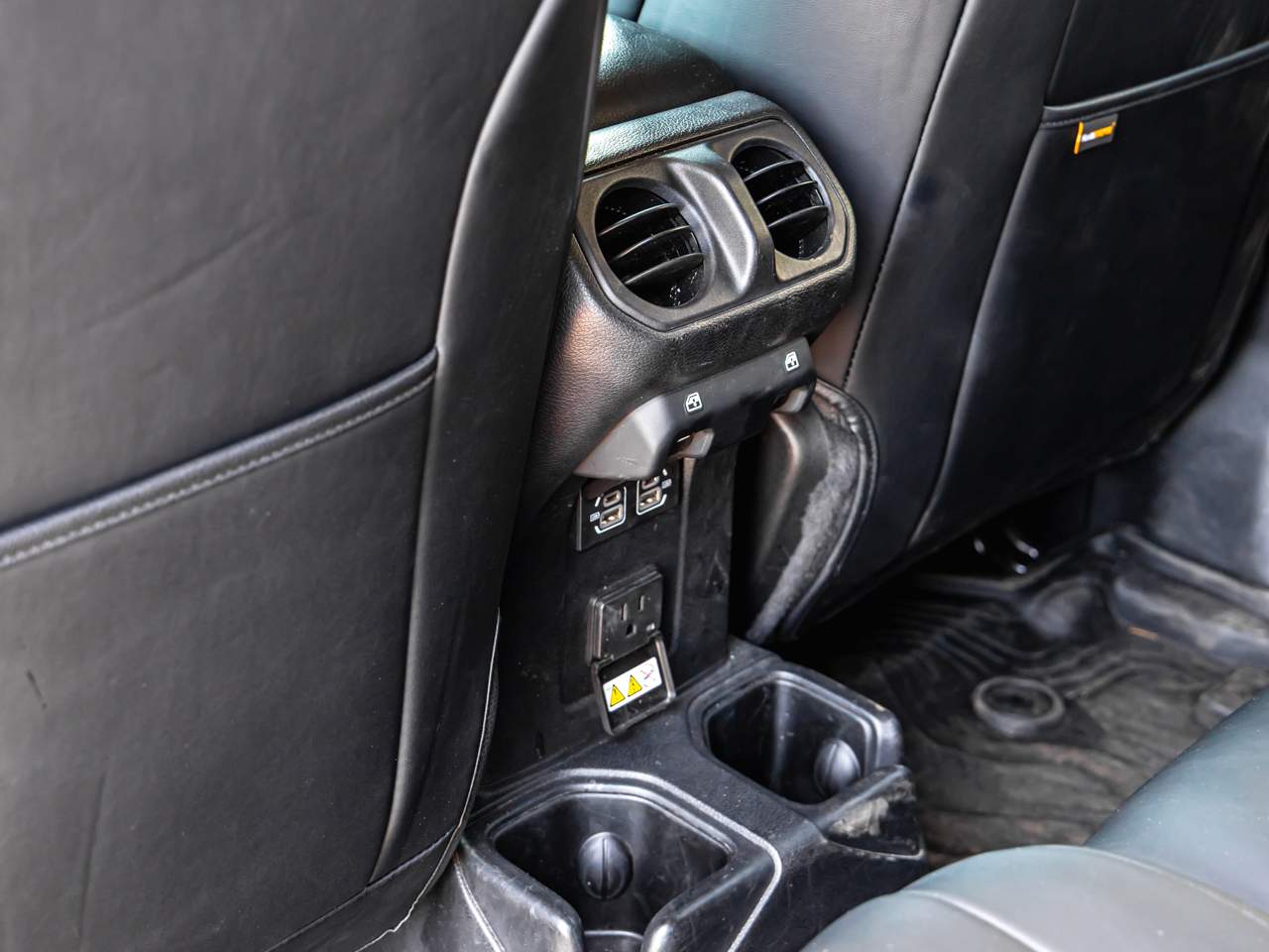 2021 Jeep Gladiator Willys Crew Cab