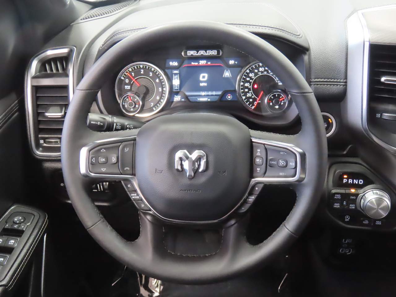 2025 RAM Ram 1500 Pickup Laramie - Photo 11