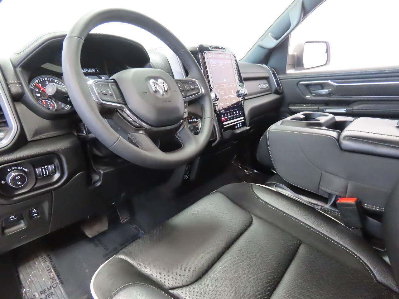 2025 RAM Ram 1500 Pickup Laramie - Photo 10