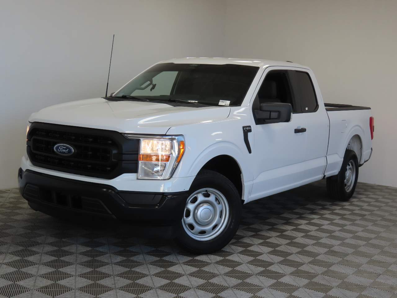 2022 Ford F-150 XL Extended Cab