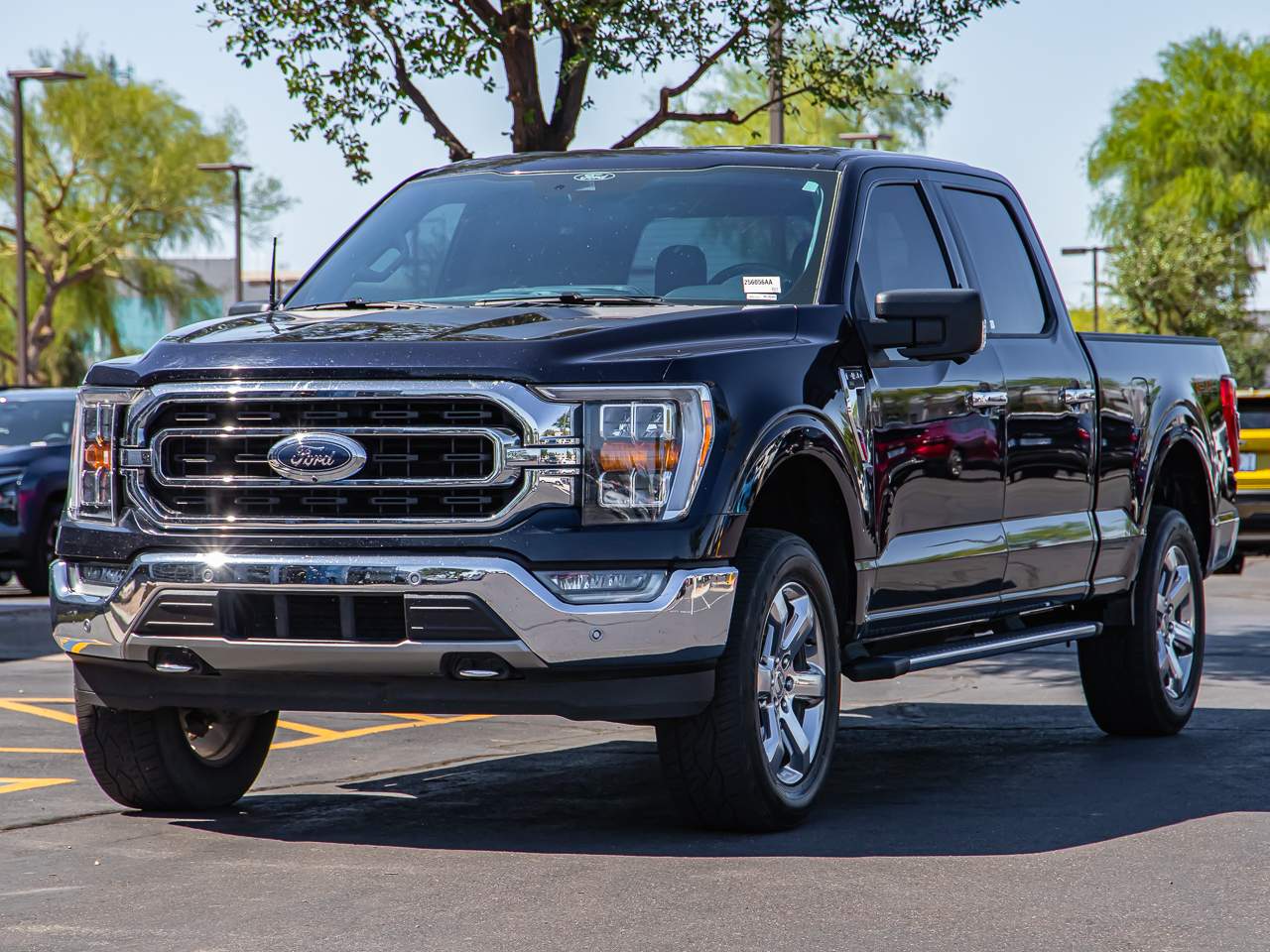 2021 Ford F-150 XLT Crew Cab