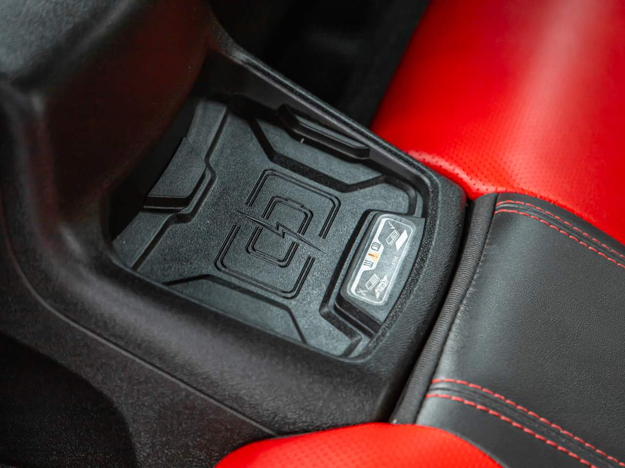 2024 Chevrolet Camaro LT
