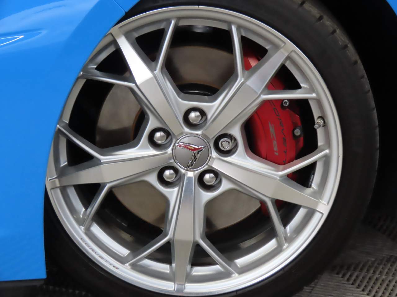 2020 Chevrolet Corvette 1LT - Photo 7