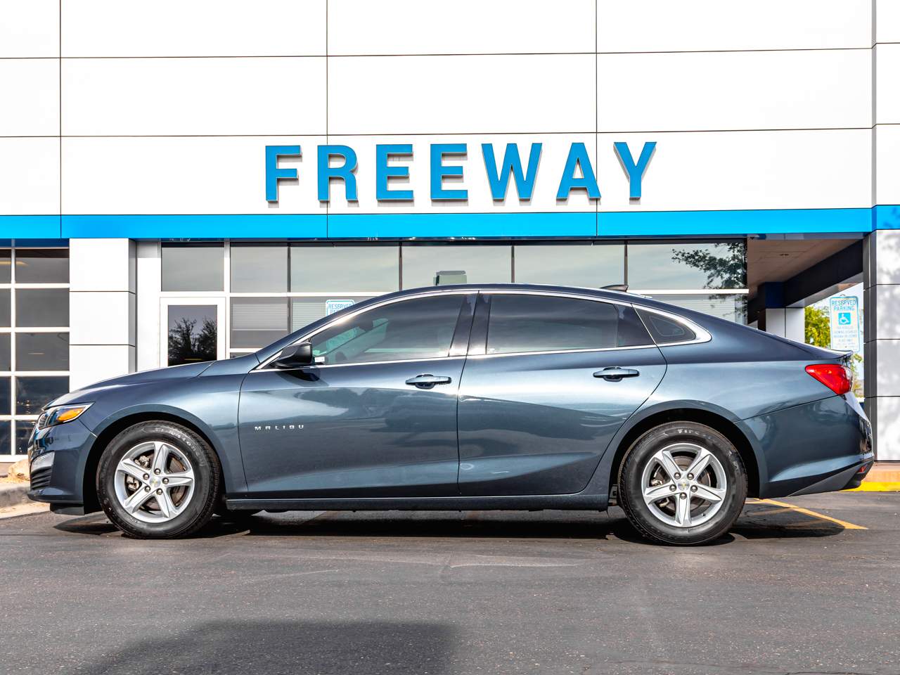 2021 Chevrolet Malibu LS Fleet