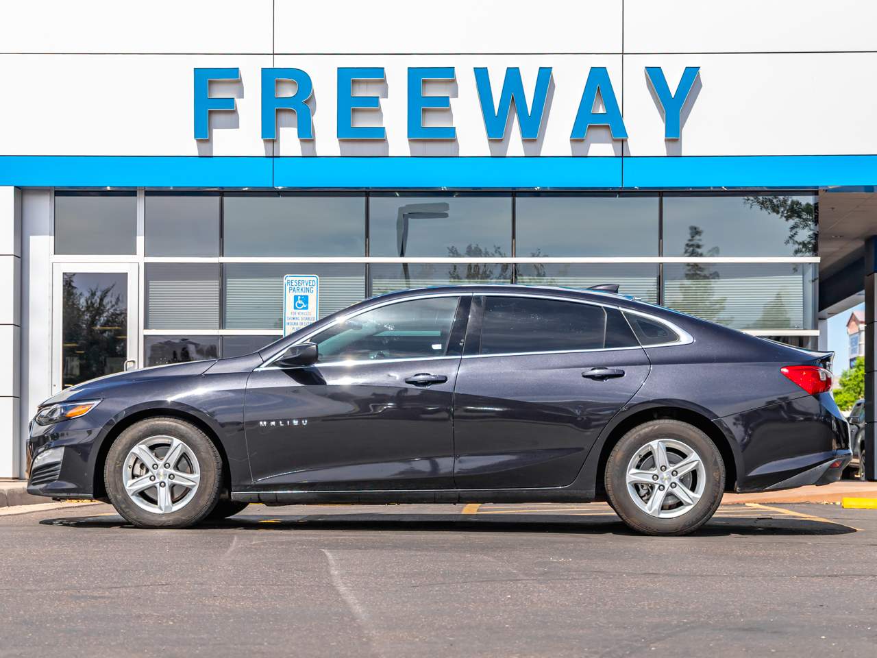 2023 Chevrolet Malibu LT