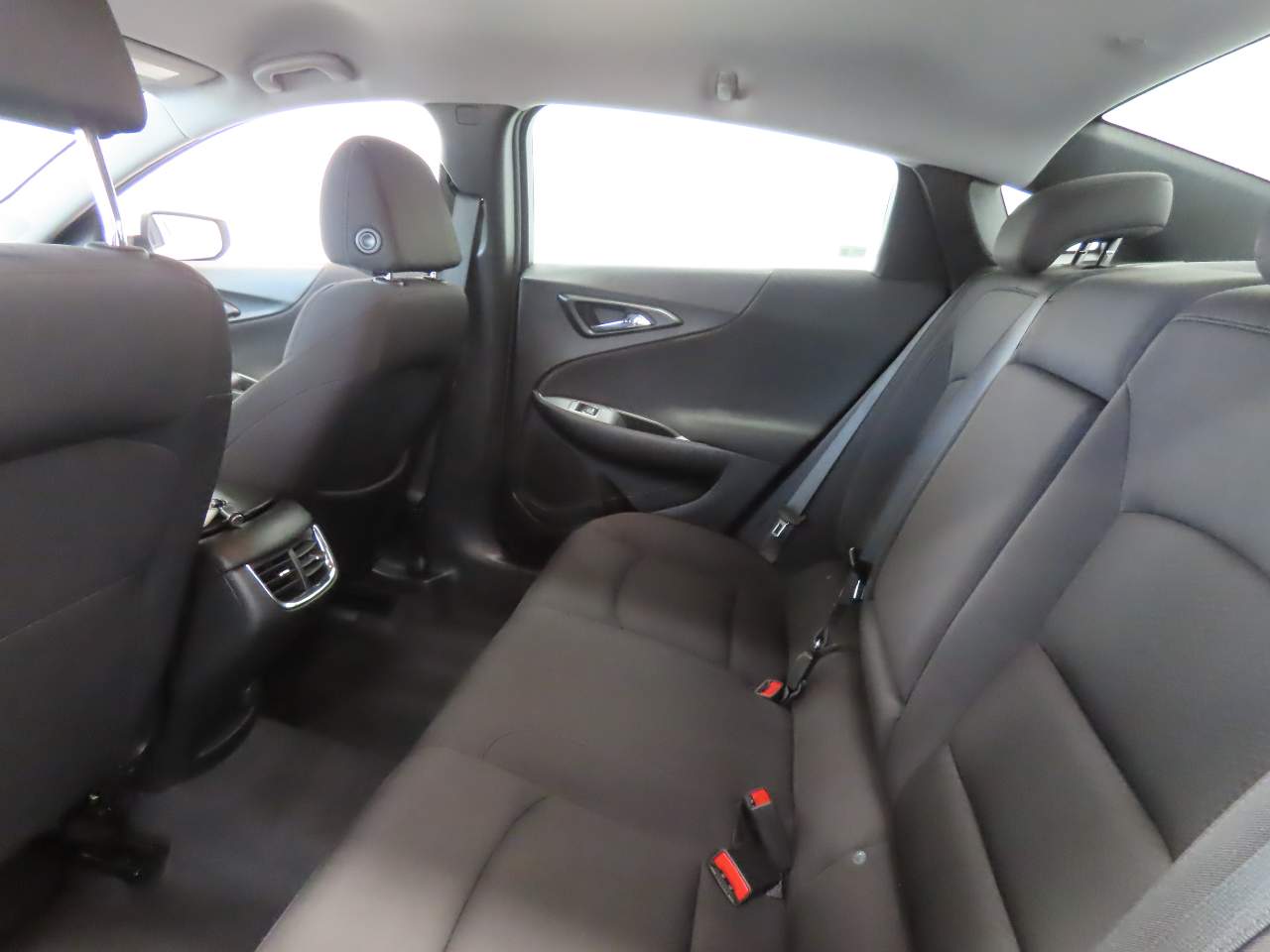 2023 Chevrolet Malibu 1LT - Photo 17