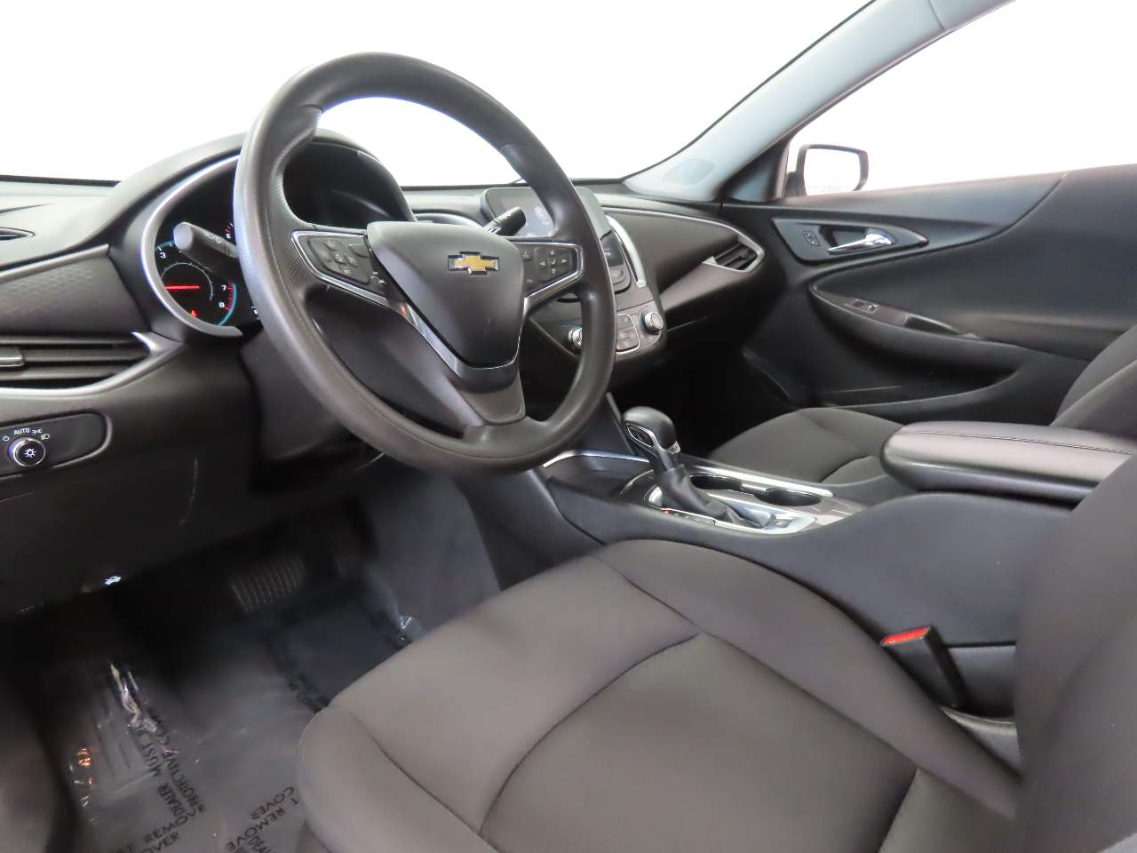 2023 Chevrolet Malibu 1LT - Photo 9