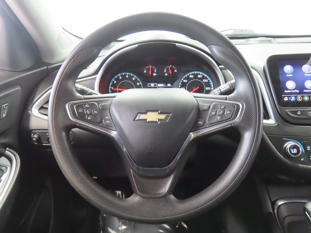 2023 Chevrolet Malibu 1LT - Photo 10