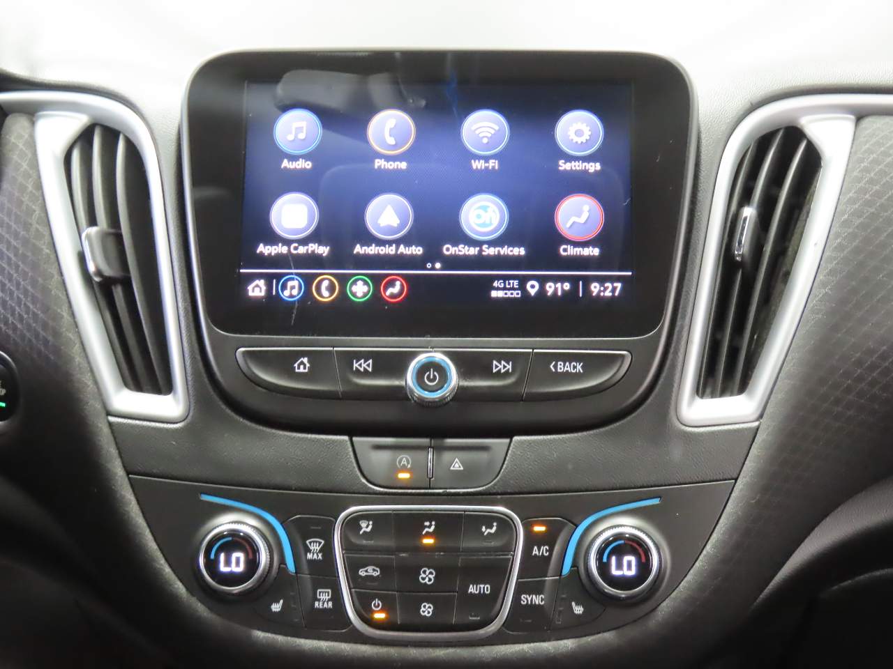 2023 Chevrolet Malibu 1LT - Photo 13