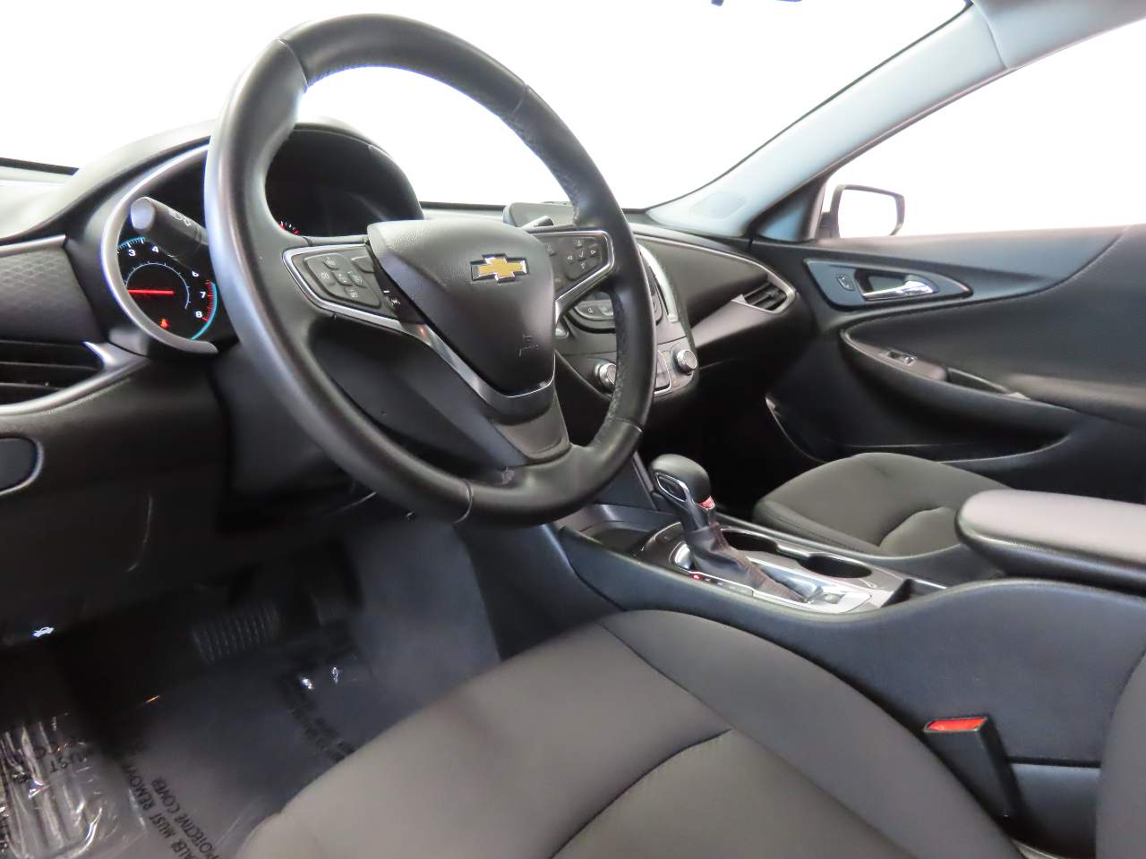 2025 Chevrolet Malibu RS - Photo 8