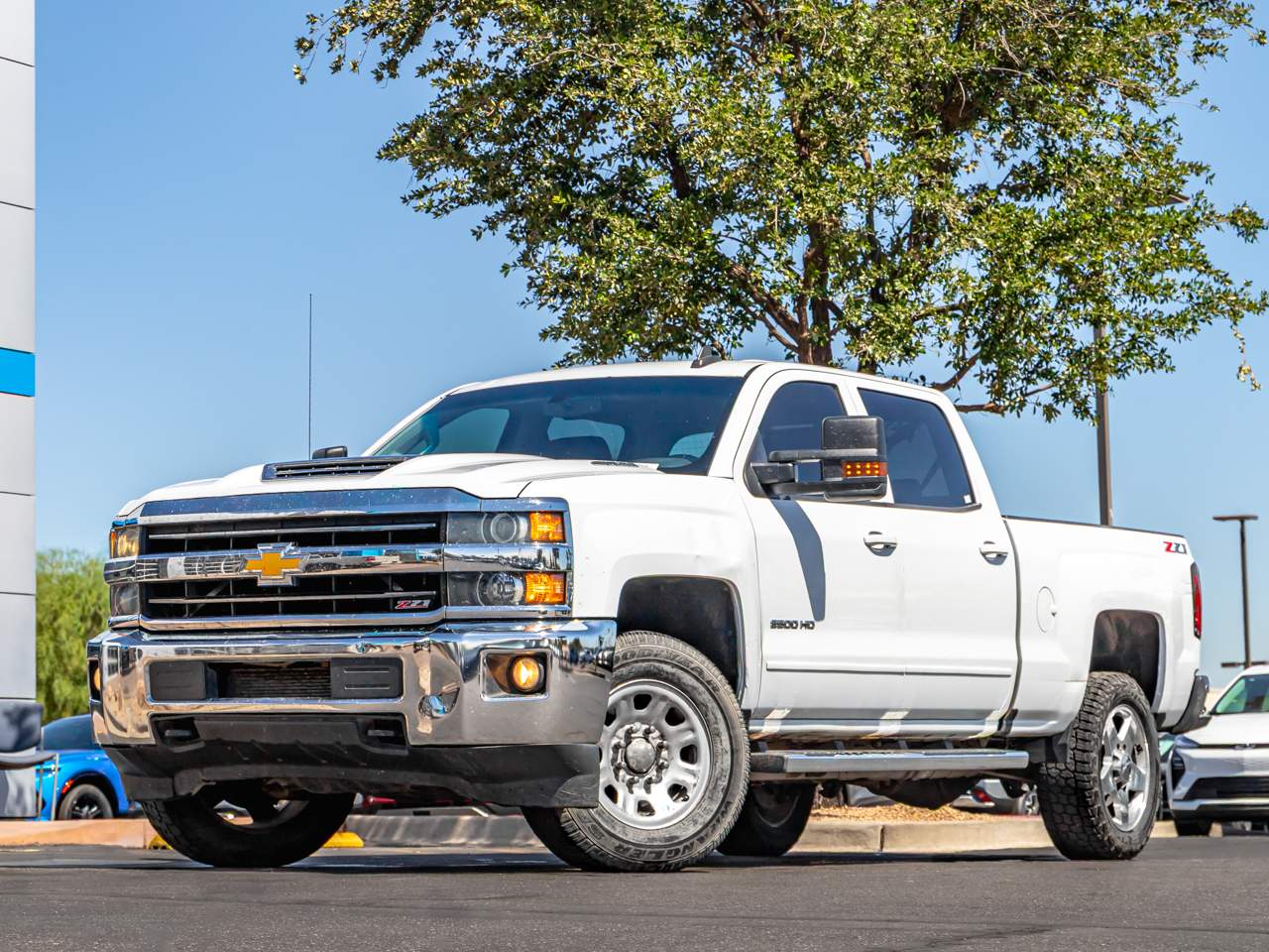 2018 Chevrolet Silverado HD LT 4WD Crew Cab Standard Box's photo