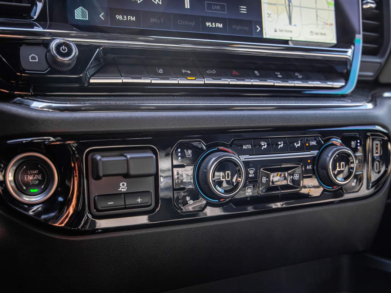 2024 Chevrolet Silverado 2500HD ZR2 - Photo 34