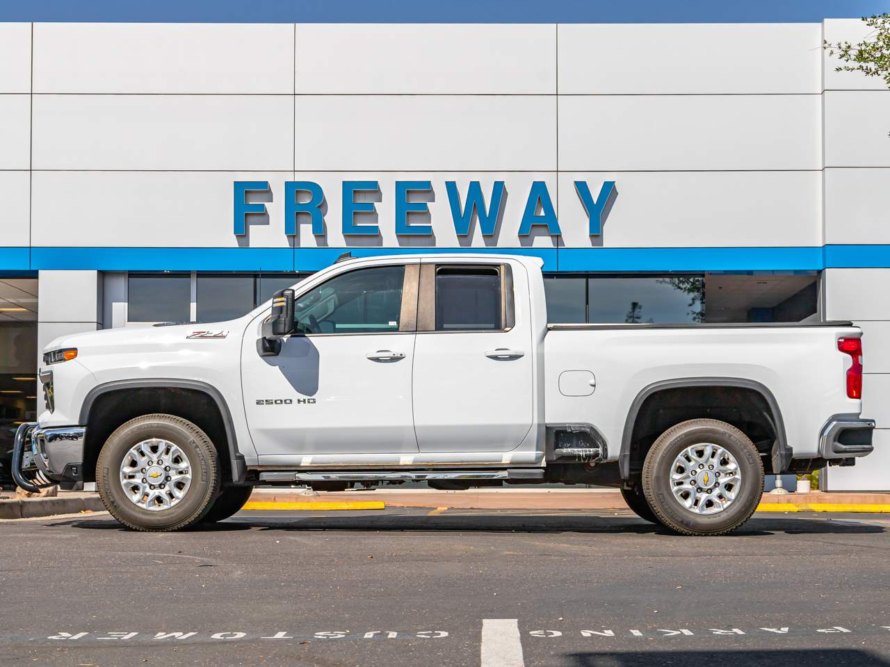 2024 Chevrolet Silverado 2500HD LT Extended Cab