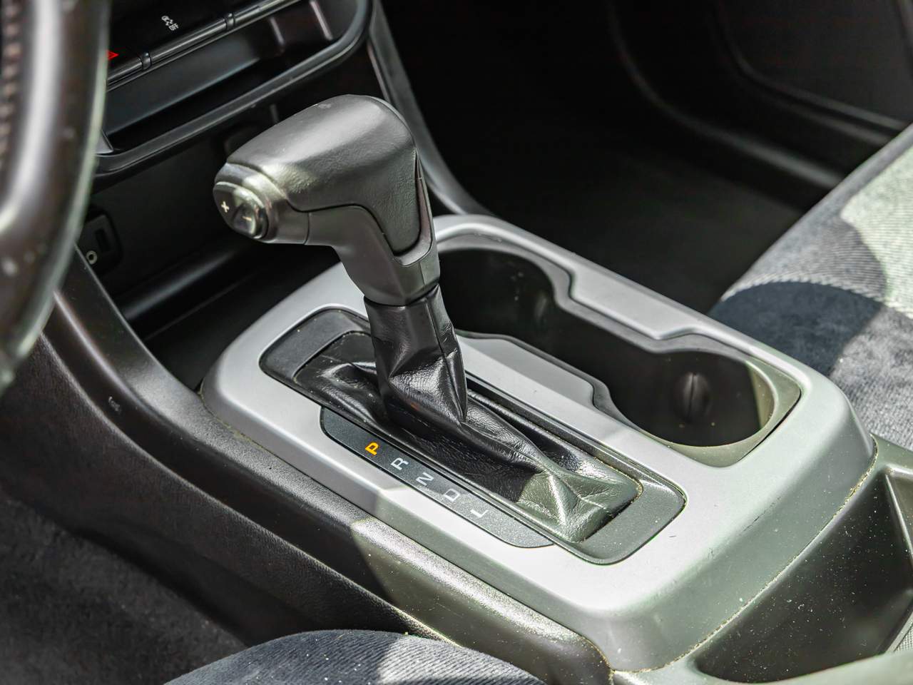 2020 Chevrolet Colorado LT - Photo 17