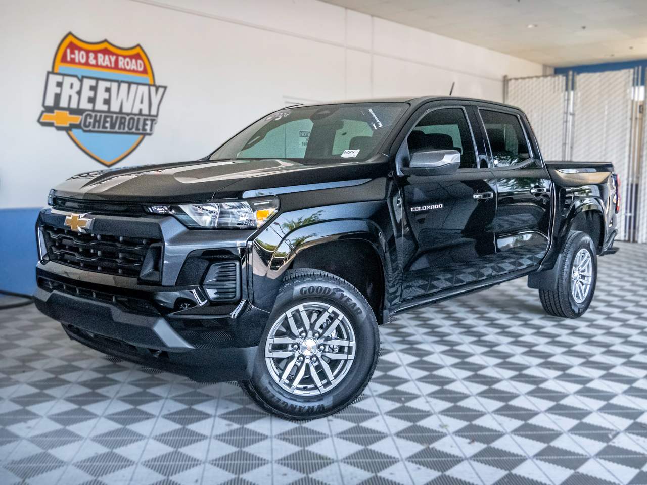 2024 Chevrolet Colorado LT Crew Cab