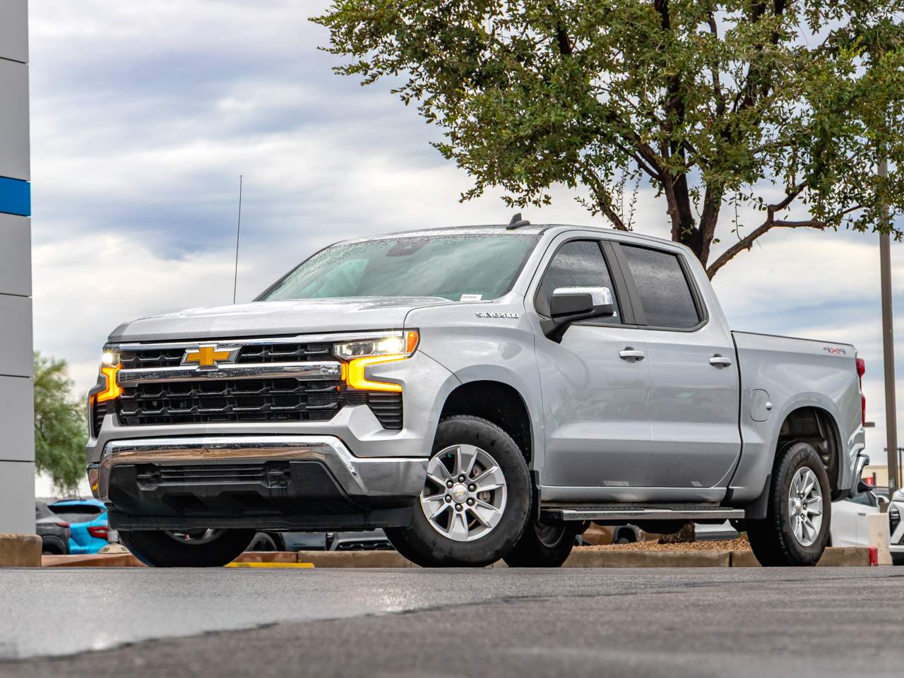 2022 Chevrolet Silverado 1500 LT Crew Cab
