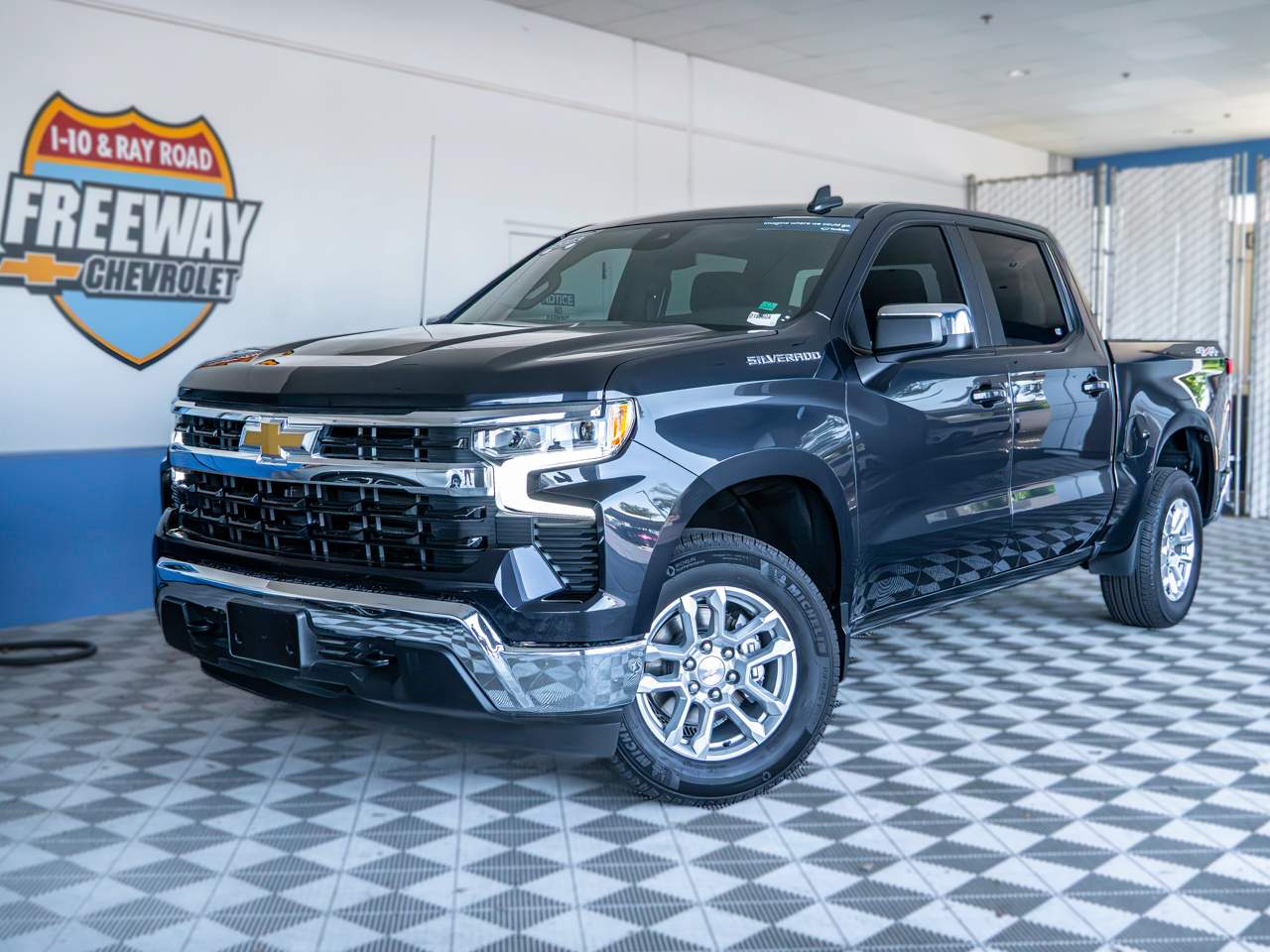 2023 Chevrolet Silverado 1500 LT Crew Cab