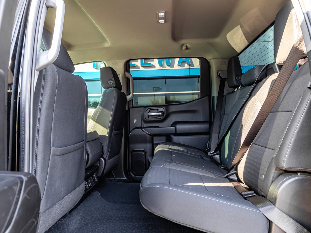 2025 Chevrolet Silverado 1500 Custom Crew Cab