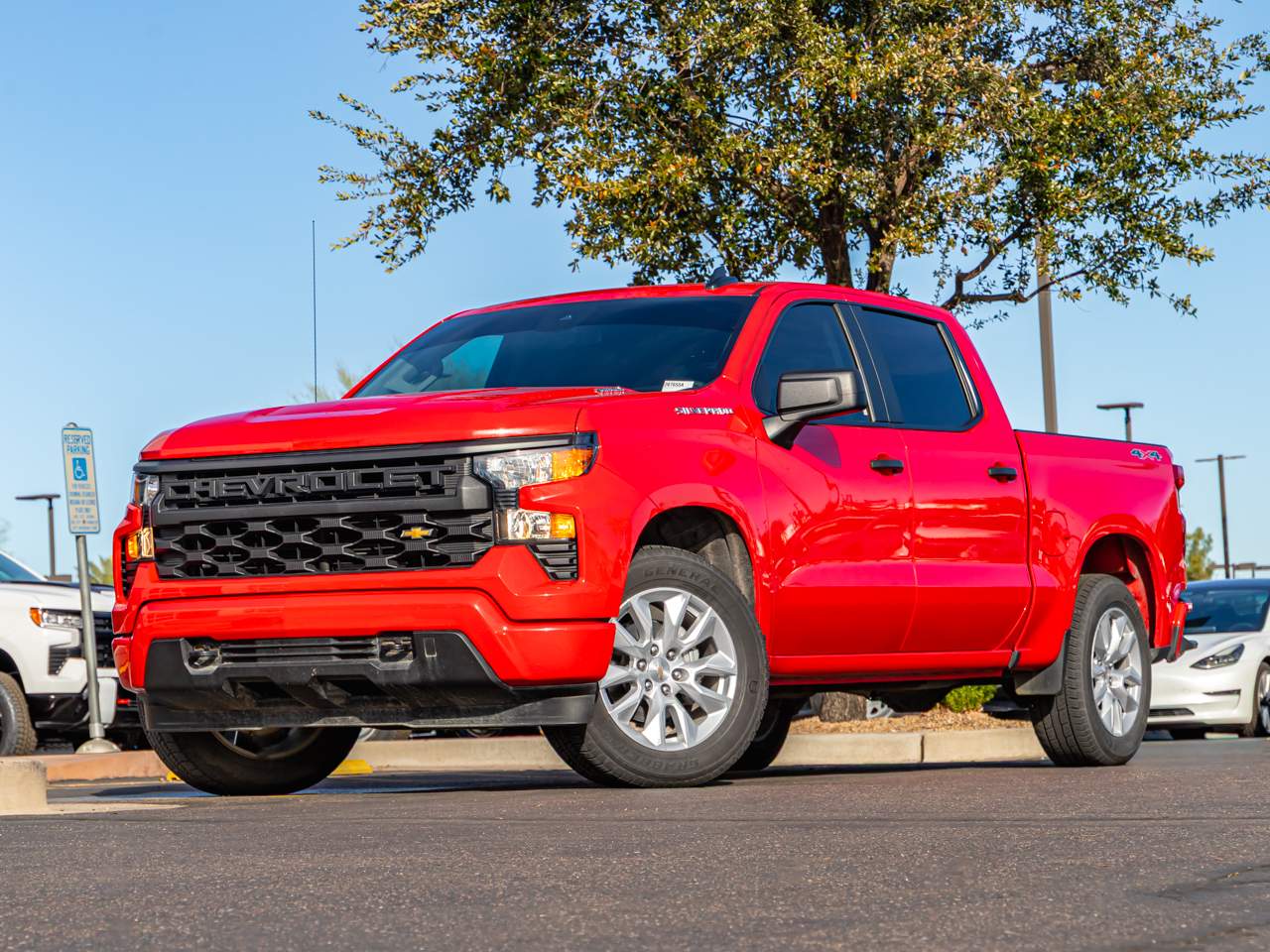 2025 Chevrolet Silverado 1500 Custom Crew Cab